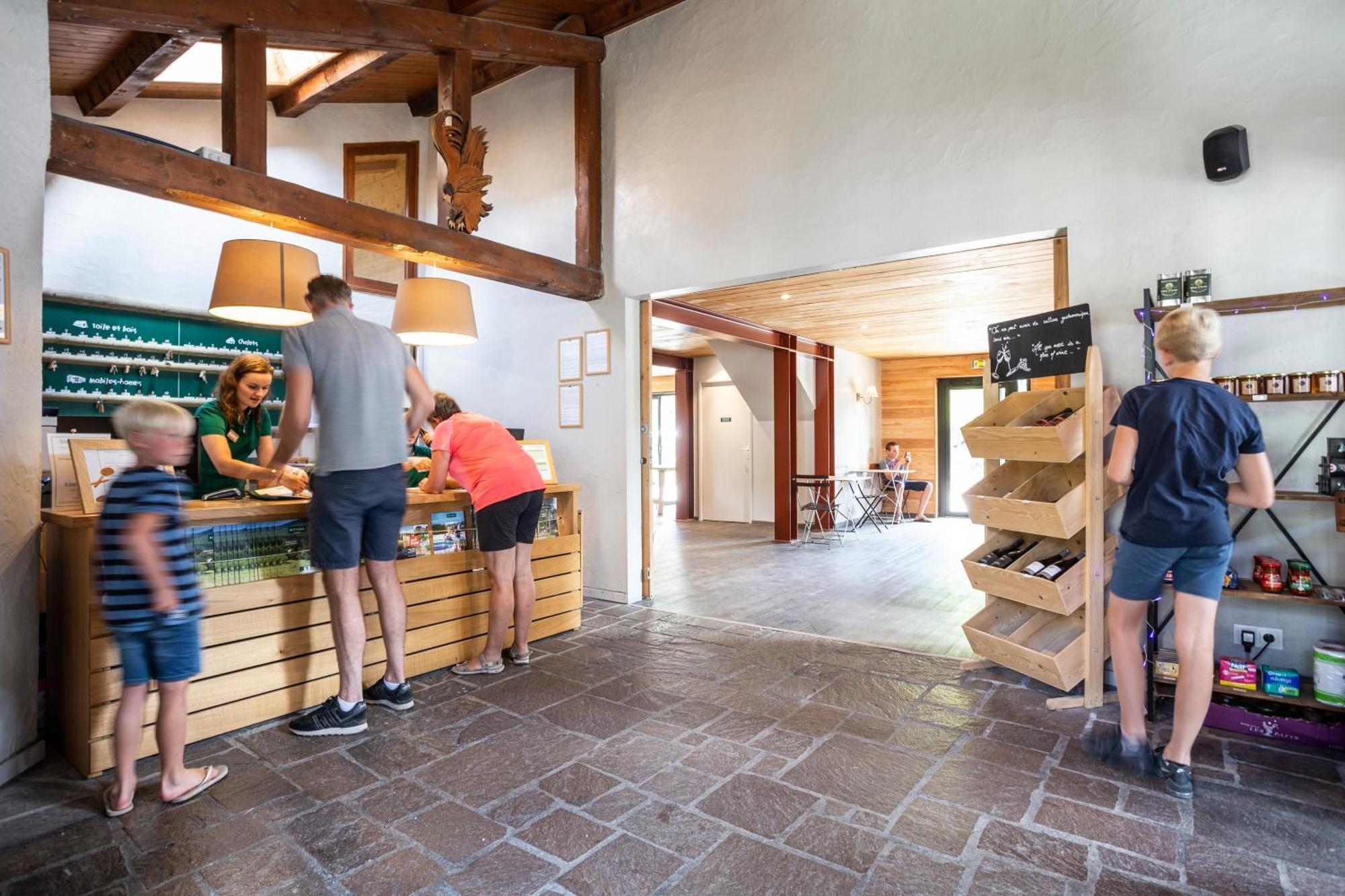 Huttopia Bourg St Maurice Екстериор снимка